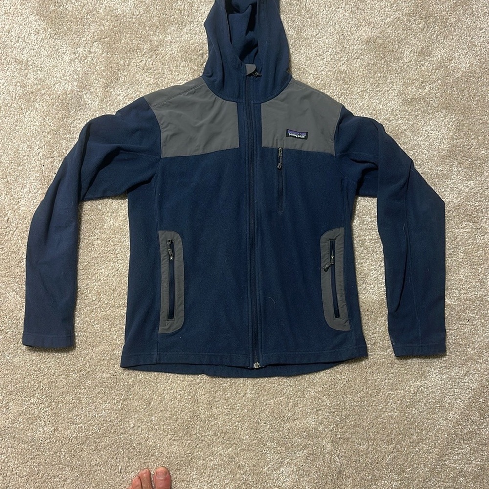 Patagonia Men's Blue and Gray Performance Jacket